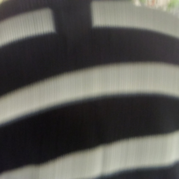 Mossimo blue striped sweater - Picture 5 of 7